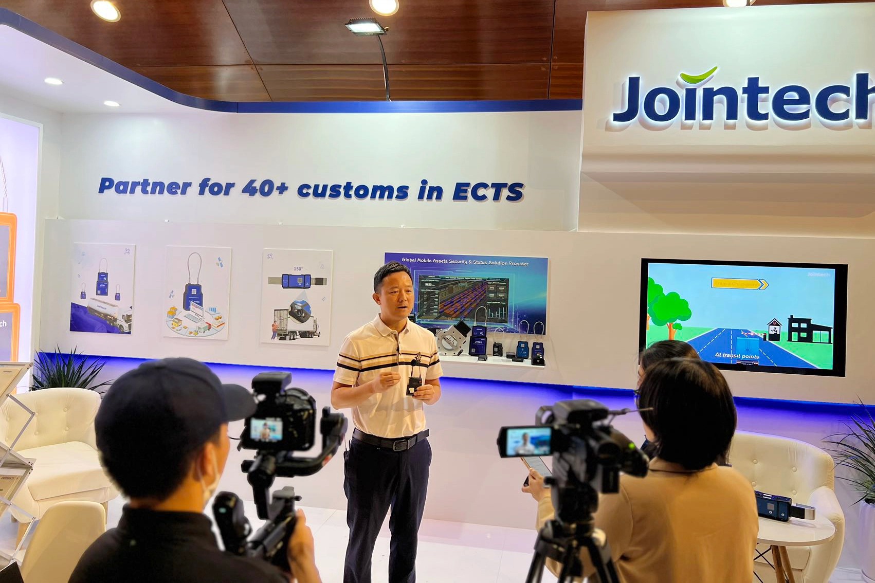 آخرین مورد شرکت JOINTECH & Vietnam Customs: Co-Creating a Nationwide Smart Supervision Network for In-Transit Cargo
